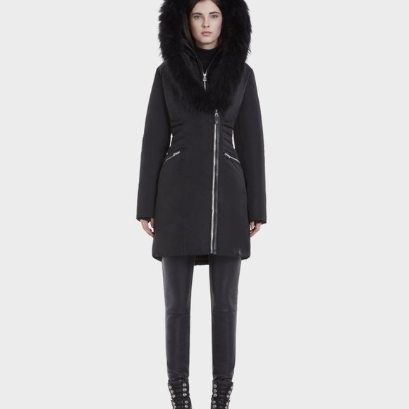 NWOT RUDSAK Muse Down Coat - Picture 2 of 8